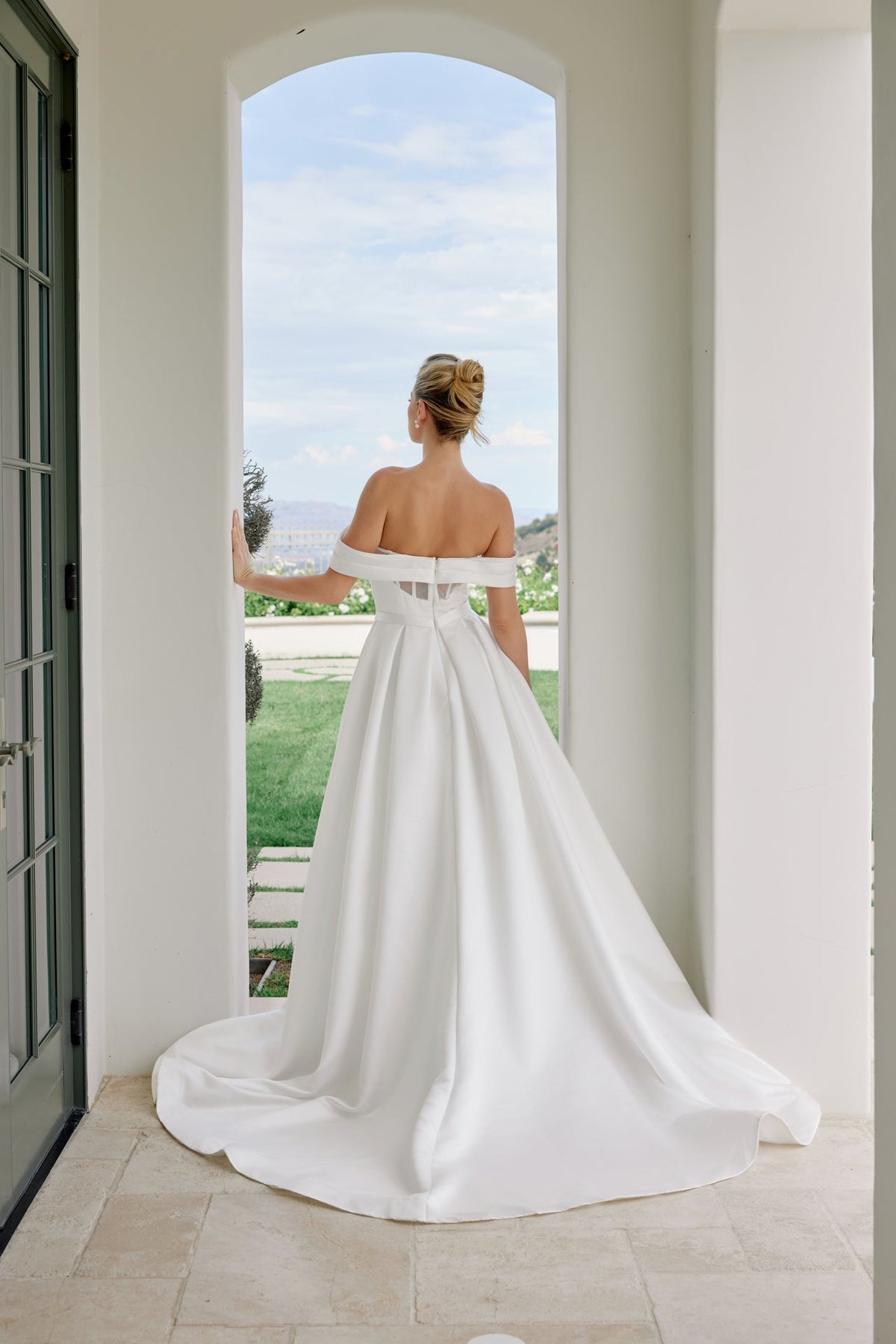Graceful Majestic Sweetheart A-Line Breathtaking Wedding Gown for Dream Wedding NXJE1016